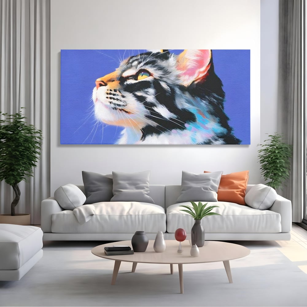 Tablou canvas cu pictura cu profil de pisica, fara rama, pe sasiu de lemn, pe perete intr-un living